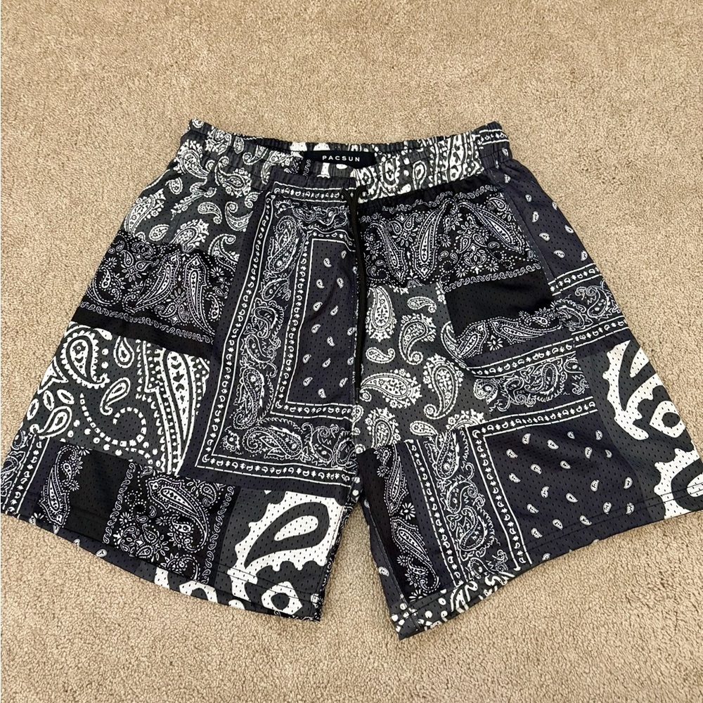 PacSun Black and Gray Athletic Shorts with Paisley Print
